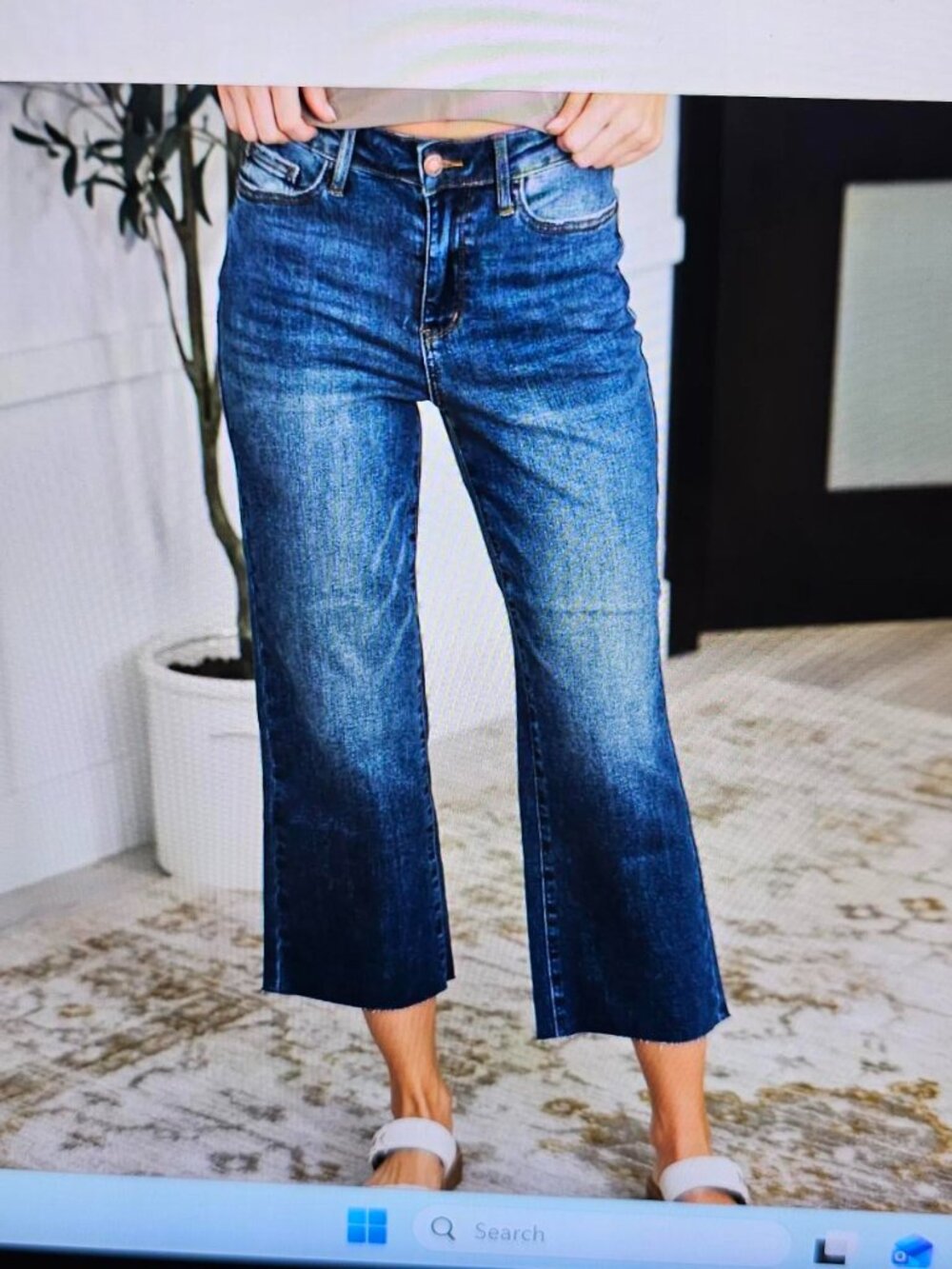 Judy Blue High Waisted Dark Wash Wide Crop with Raw Hem - SZ 11/30